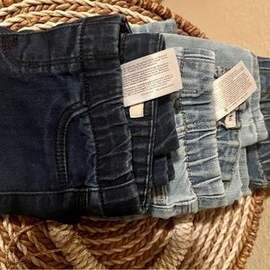OshKosh B’gosh Toddler Jean Jeggins size 4T 3 Pack